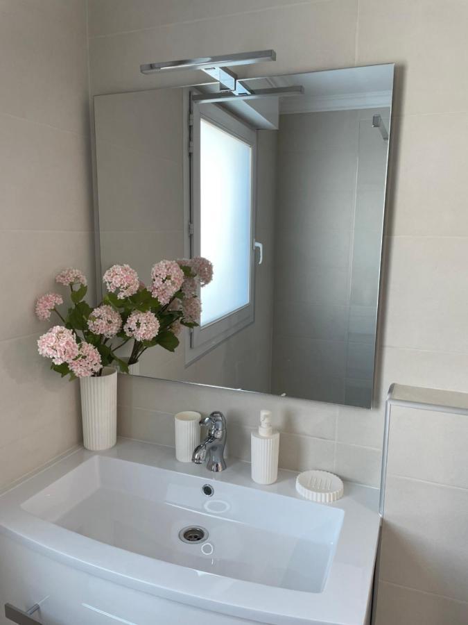 Studio With Swimming Pool 80 Meters Near The Beach Nizza Exterior foto